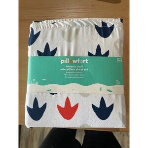 Pillowfort Triassic Trail microfiber sheet set Full